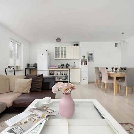 Bright In Perfect For Remote Work By Renters Διαμέρισμα