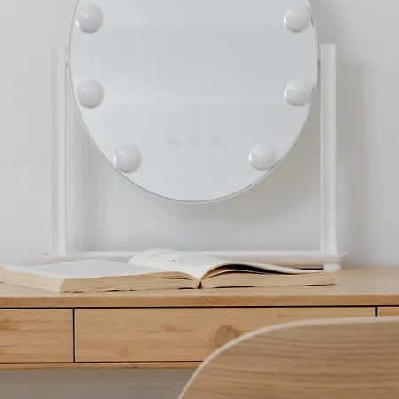 Apartment Bright In Perfect For Remote Work By Renters *