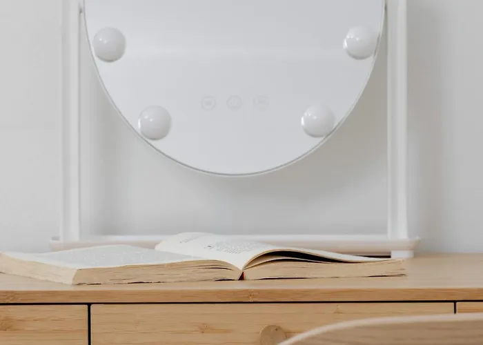 アパート Bright In Perfect For Remote Work By Renters *